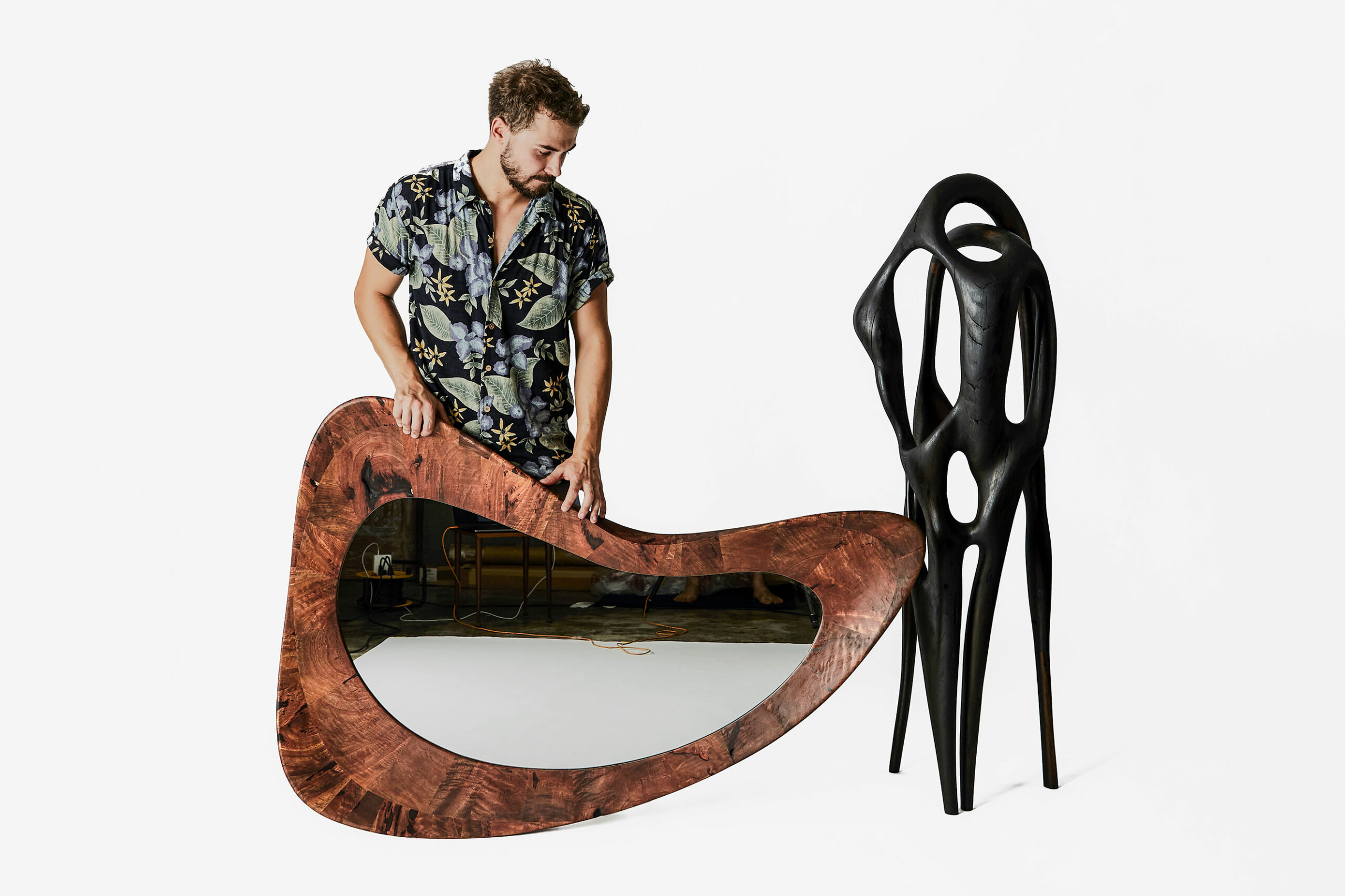 Art - contemporain - galerie d'art - bois - exposition - Maxime Goléo - miroir - sculpture - organique - moderne 